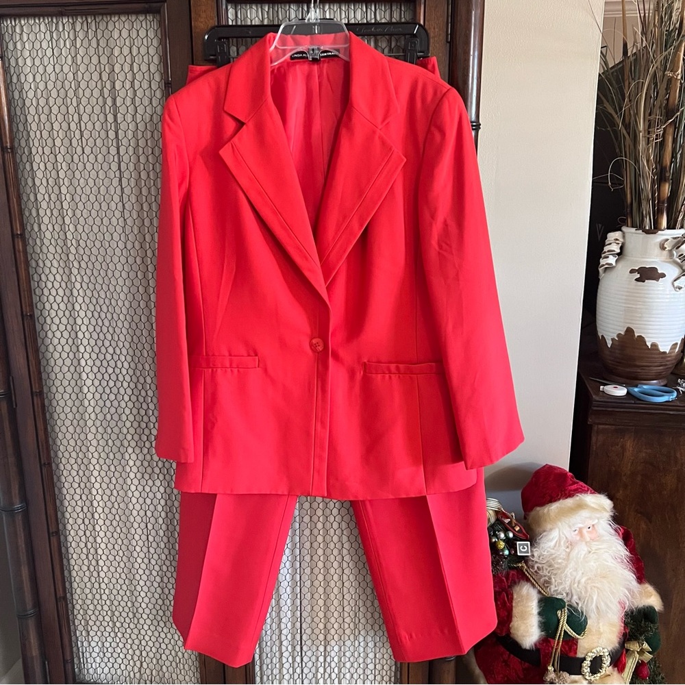 Linda Allard Ellen Tracy 100% Silk Pantsuit